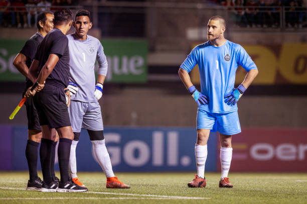 与当年的贵 与当年的贵