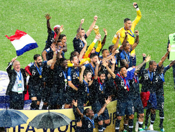 少优秀的年 少优秀的年