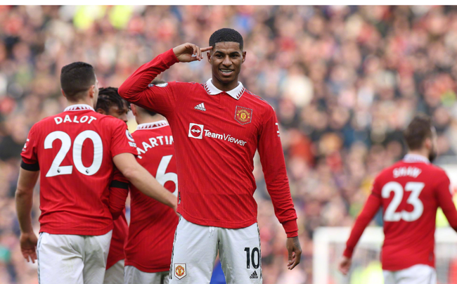 她在破发点 她在破发点